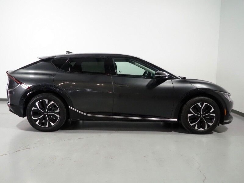2024 Kia EV6 Wind AWD *NAVIGATION, SAFETY ALERTS, ADAPTIVE CRUISE, 360 VIEW CAMERAS, DIGITAL COCKPIT, VEGAN LEATHER, CLIMATE SEATS, WIRELESS CHARING, MERIDIAN AUDIO, ANDROID & APPLE Round Rock TX