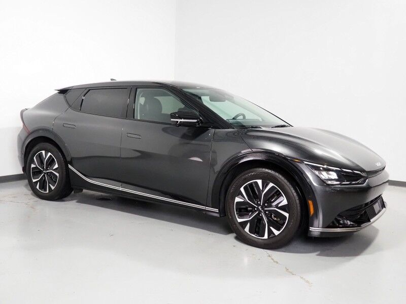 2024 Kia EV6 Wind AWD *NAVIGATION, SAFETY ALERTS, ADAPTIVE CRUISE, 360 VIEW CAMERAS, DIGITAL COCKPIT, VEGAN LEATHER, CLIMATE SEATS, WIRELESS CHARING, MERIDIAN AUDIO, ANDROID & APPLE
