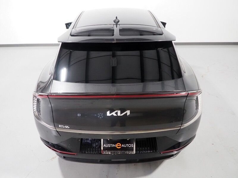 2024 Kia EV6 Wind AWD *NAVIGATION, SAFETY ALERTS, ADAPTIVE CRUISE, 360 VIEW CAMERAS, DIGITAL COCKPIT, VEGAN LEATHER, CLIMATE SEATS, WIRELESS CHARING, MERIDIAN AUDIO, ANDROID & APPLE Round Rock TX