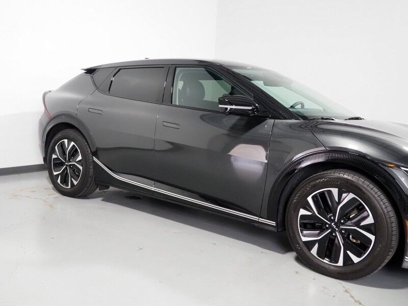 2024 Kia EV6 Wind AWD *NAVIGATION, SAFETY ALERTS, ADAPTIVE CRUISE, 360 VIEW CAMERAS, DIGITAL COCKPIT, VEGAN LEATHER, CLIMATE SEATS, WIRELESS CHARING, MERIDIAN AUDIO, ANDROID & APPLE Round Rock TX