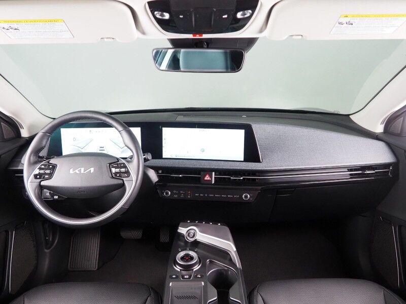 2024 Kia EV6 Wind AWD *NAVIGATION, SAFETY ALERTS, ADAPTIVE CRUISE, 360 VIEW CAMERAS, DIGITAL COCKPIT, VEGAN LEATHER, CLIMATE SEATS, WIRELESS CHARING, MERIDIAN AUDIO, ANDROID & APPLE