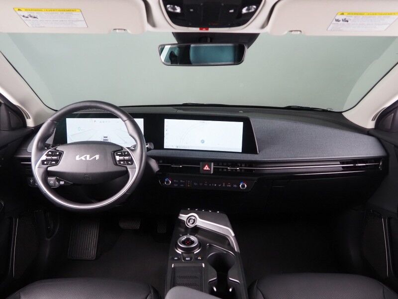 2024 Kia EV6 Wind AWD *NAVIGATION, SAFETY ALERTS, ADAPTIVE CRUISE, BACKUP-CAMERA, DIGITAL COCKPIT, VEGAN LEATHER, CLIMATE SEATS, HEATED STEERING, WIRELESS CHARGING, MERIDIAN AUDIO, ANDROID & APPLE