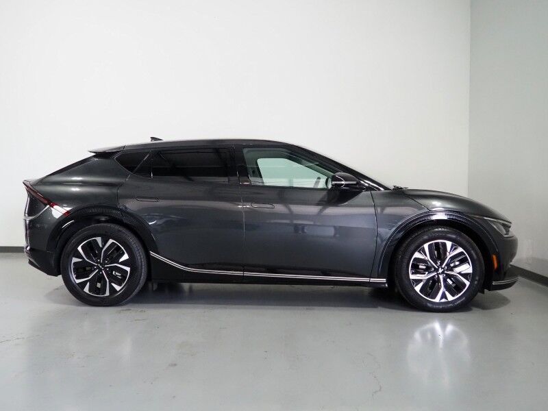 2024 Kia EV6 Wind AWD *NAVIGATION, SAFETY ALERTS, ADAPTIVE CRUISE, BACKUP-CAMERA, DIGITAL COCKPIT, VEGAN LEATHER, CLIMATE SEATS, HEATED STEERING, WIRELESS CHARGING, MERIDIAN AUDIO, ANDROID & APPLE Round Rock TX