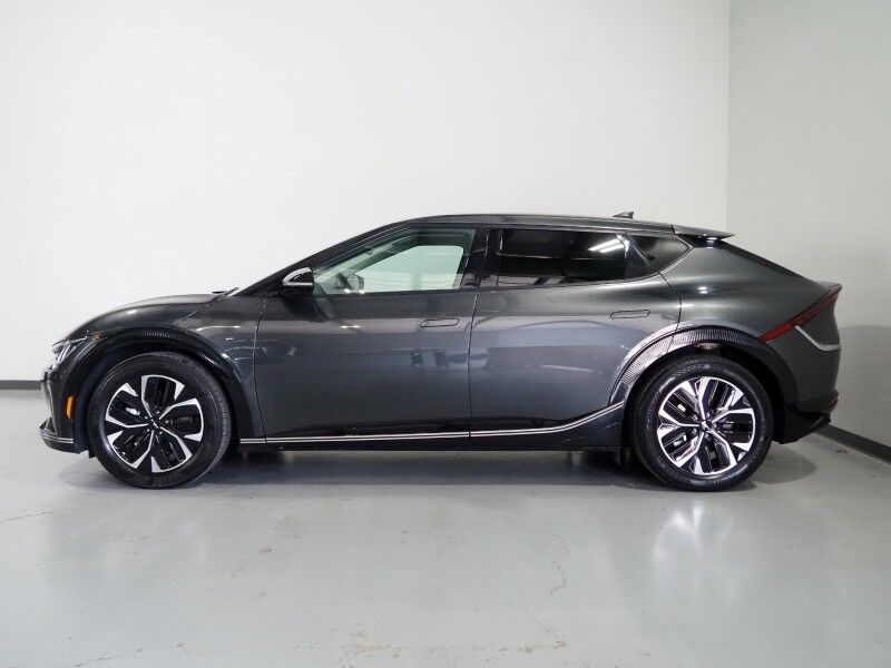 2024 Kia EV6 Wind AWD *NAVIGATION, SAFETY ALERTS, ADAPTIVE CRUISE, BACKUP-CAMERA, DIGITAL COCKPIT, VEGAN LEATHER, CLIMATE SEATS, HEATED STEERING, WIRELESS CHARGING, MERIDIAN AUDIO, ANDROID & APPLE Round Rock TX