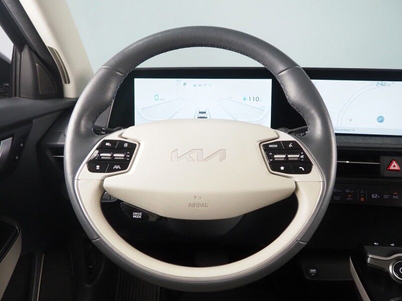 2024 Kia EV6 Wind AWD *NAVIGATION, SAFETY ALERTS, ADAPTIVE CRUISE, BACKUP-CAMERA, DIGITAL COCKPIT, VEGAN LEATHER, CLIMATE SEATS, HEATED STEERING, WIRELESS CHARGING, MERIDIAN AUDIO, ANDROID & APPLE Round Rock TX