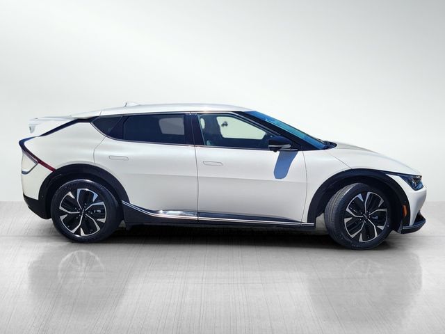 2024 Kia EV6 Wind