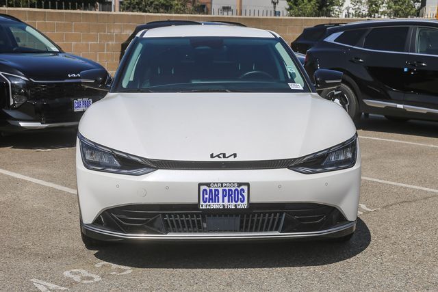 2024 Kia EV6 Wind