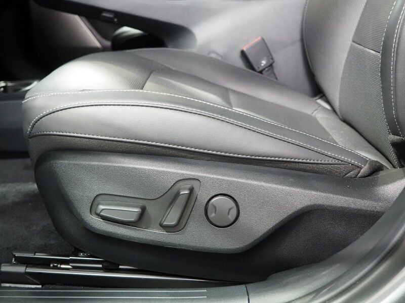 2024 Kia EV6 Wind *NAVIGATION, SAFETY ALERTS, ADAPTIVE CRUISE, 360 VIEW CAMERAS, DIGITAL COCKPIT, VEGAN LEATHER, CLIMATE SEATS, WIRELESS CHARING, MERIDIAN AUDIO, ANDROID & APPLE Round Rock TX