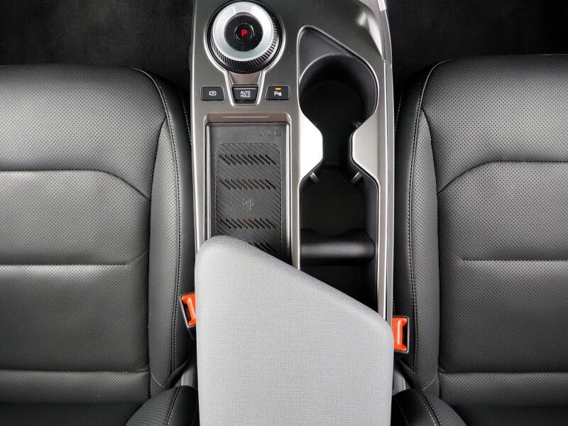 2024 Kia EV6 Wind *NAVIGATION, SAFETY ALERTS, ADAPTIVE CRUISE, 360 VIEW CAMERAS, DIGITAL COCKPIT, VEGAN LEATHER, CLIMATE SEATS, WIRELESS CHARING, MERIDIAN AUDIO, ANDROID & APPLE Round Rock TX