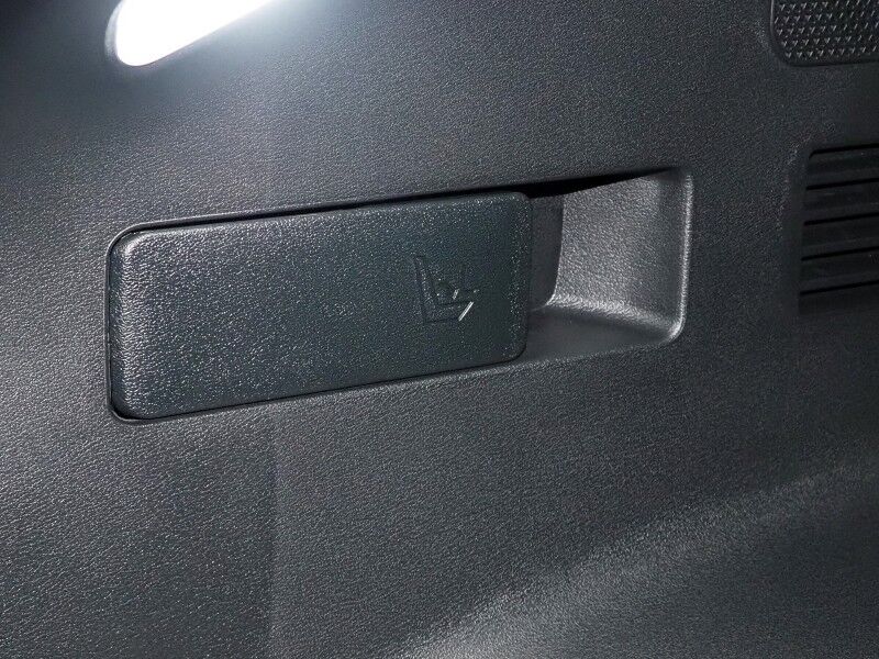 2024 Kia EV6 Wind *NAVIGATION, SAFETY ALERTS, ADAPTIVE CRUISE, 360 VIEW CAMERAS, DIGITAL COCKPIT, VEGAN LEATHER, CLIMATE SEATS, WIRELESS CHARING, MERIDIAN AUDIO, ANDROID & APPLE Round Rock TX