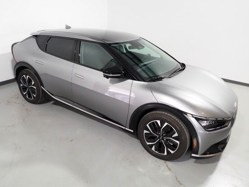 2024 Kia EV6 Wind *NAVIGATION, SAFETY ALERTS, ADAPTIVE CRUISE, 360 VIEW CAMERAS, DIGITAL COCKPIT, VEGAN LEATHER, CLIMATE SEATS, WIRELESS CHARING, MERIDIAN AUDIO, ANDROID & APPLE Round Rock TX