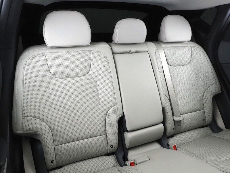 2024 Kia EV6 Wind *NAVIGATION, SAFETY ALERTS, ADAPTIVE CRUISE, 360 VIEW CAMERAS, DIGITAL COCKPIT, VEGAN LEATHER, CLIMATE SEATS, WIRELESS CHARING, MERIDIAN AUDIO, ANDROID & APPLE Round Rock TX