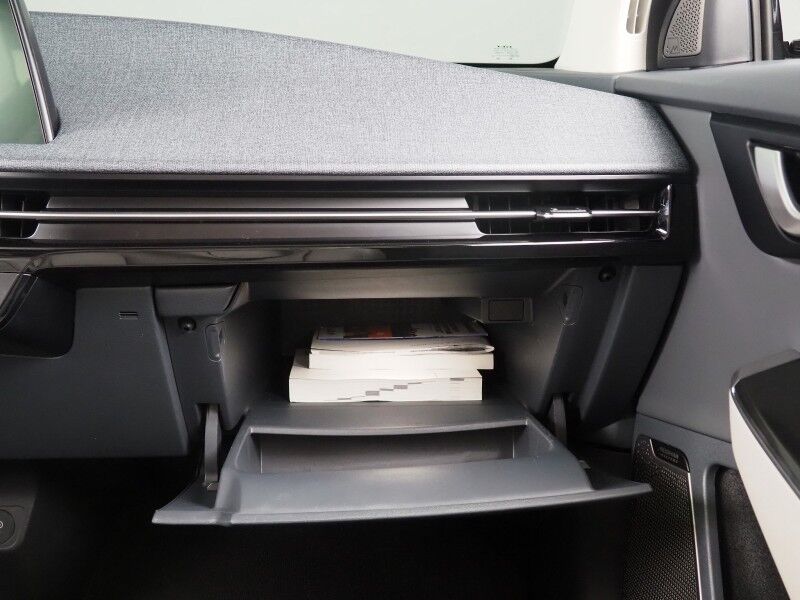 2024 Kia EV6 Wind *NAVIGATION, SAFETY ALERTS, ADAPTIVE CRUISE, 360 VIEW CAMERAS, DIGITAL COCKPIT, VEGAN LEATHER, CLIMATE SEATS, WIRELESS CHARING, MERIDIAN AUDIO, ANDROID & APPLE Round Rock TX