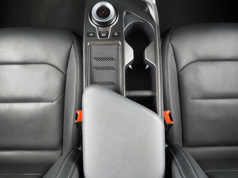 2024 Kia EV6 Wind *NAVIGATION, SAFETY ALERTS, ADAPTIVE CRUISE, 360 VIEW CAMERAS, DIGITAL COCKPIT, VEGAN LEATHER, CLIMATE SEATS, WIRELESS CHARING, MERIDIAN AUDIO, ANDROID & APPLE Round Rock TX