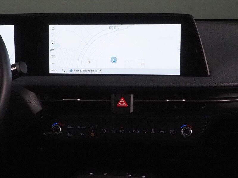 2024 Kia EV6 Wind *NAVIGATION, SAFETY ALERTS, ADAPTIVE CRUISE, 360 VIEW CAMERAS, DIGITAL COCKPIT, VEGAN LEATHER, CLIMATE SEATS, WIRELESS CHARING, MERIDIAN AUDIO, ANDROID & APPLE Round Rock TX