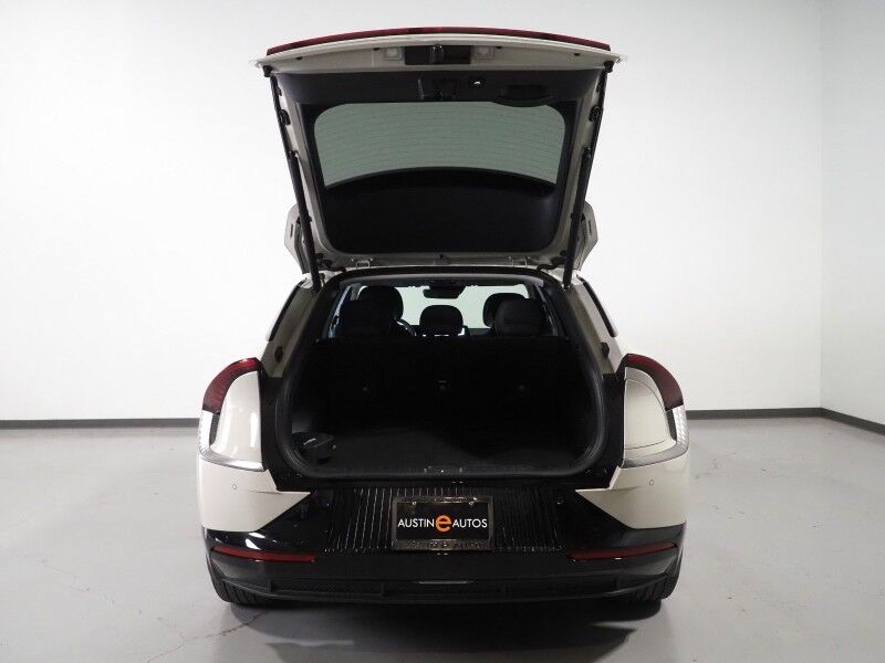 2024 Kia EV6 Wind *NAVIGATION, SAFETY ALERTS, ADAPTIVE CRUISE, 360 VIEW CAMERAS, DIGITAL COCKPIT, VEGAN LEATHER, CLIMATE SEATS, WIRELESS CHARING, MERIDIAN AUDIO, ANDROID & APPLE Round Rock TX