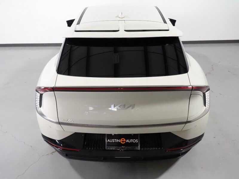 2024 Kia EV6 Wind *NAVIGATION, SAFETY ALERTS, ADAPTIVE CRUISE, 360 VIEW CAMERAS, DIGITAL COCKPIT, VEGAN LEATHER, CLIMATE SEATS, WIRELESS CHARING, MERIDIAN AUDIO, ANDROID & APPLE Round Rock TX