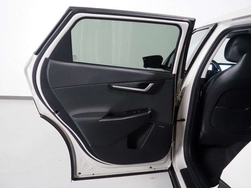 2024 Kia EV6 Wind *NAVIGATION, SAFETY ALERTS, ADAPTIVE CRUISE, 360 VIEW CAMERAS, DIGITAL COCKPIT, VEGAN LEATHER, CLIMATE SEATS, WIRELESS CHARING, MERIDIAN AUDIO, ANDROID & APPLE Round Rock TX