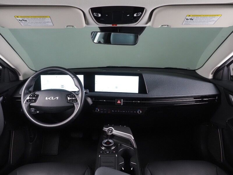 2024 Kia EV6 Wind *NAVIGATION, SAFETY ALERTS, ADAPTIVE CRUISE, 360 VIEW CAMERAS, DIGITAL COCKPIT, VEGAN LEATHER, CLIMATE SEATS, WIRELESS CHARING, MERIDIAN AUDIO, ANDROID & APPLE Round Rock TX