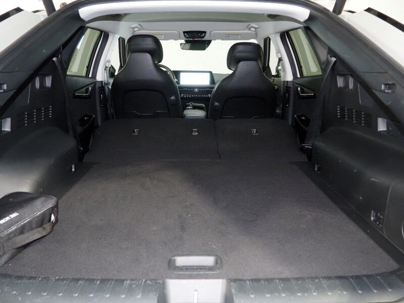 2024 Kia EV6 Wind *NAVIGATION, SAFETY ALERTS, ADAPTIVE CRUISE, 360 VIEW CAMERAS, DIGITAL COCKPIT, VEGAN LEATHER, CLIMATE SEATS, WIRELESS CHARING, MERIDIAN AUDIO, ANDROID & APPLE Round Rock TX