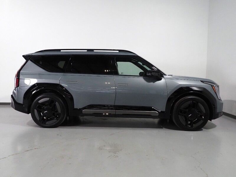 2024 Kia EV9 GT-Line AWD *HEADS-UP DISPLAY, NAVIGATION, SAFETY ALERTS, ADAPTIVE CRUISE, 360 VIEW CAMERAS, PANO MOONROOF, LEATHER, CLIMATE SEATS, HEATED STEERING, 2ND ROW CAPTAINS, MERIDIAN AUDIO, 21 INCH WHEELS, APPLE CARPLAY Round Rock TX