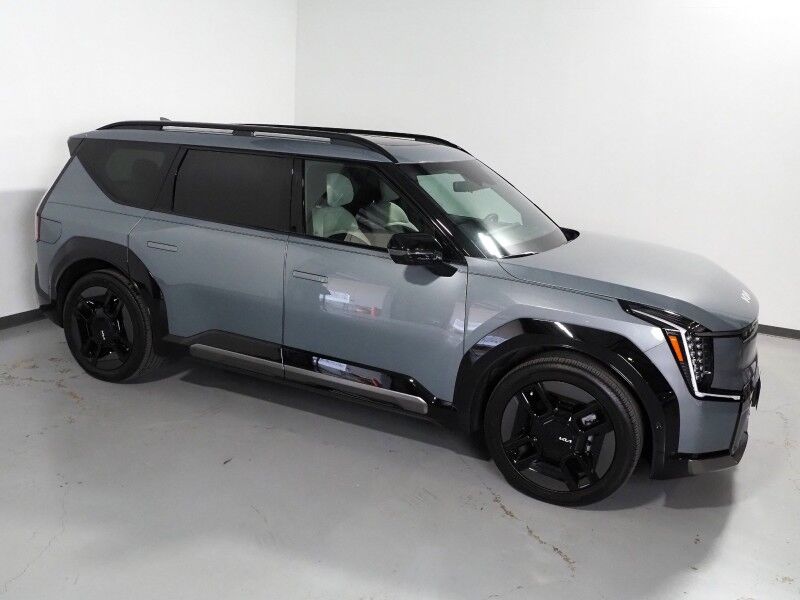 2024 Kia EV9 GT-Line AWD *HEADS-UP DISPLAY, NAVIGATION, SAFETY ALERTS, ADAPTIVE CRUISE, 360 VIEW CAMERAS, PANO MOONROOF, LEATHER, CLIMATE SEATS, HEATED STEERING, 2ND ROW CAPTAINS, MERIDIAN AUDIO, 21 INCH WHEELS, APPLE CARPLAY Round Rock TX