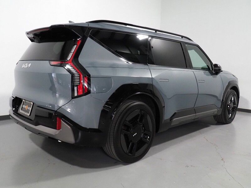 2024 Kia EV9 GT-Line AWD *HEADS-UP DISPLAY, NAVIGATION, SAFETY ALERTS, ADAPTIVE CRUISE, 360 VIEW CAMERAS, PANO MOONROOF, LEATHER, CLIMATE SEATS, HEATED STEERING, 2ND ROW CAPTAINS, MERIDIAN AUDIO, 21 INCH WHEELS, APPLE CARPLAY Round Rock TX