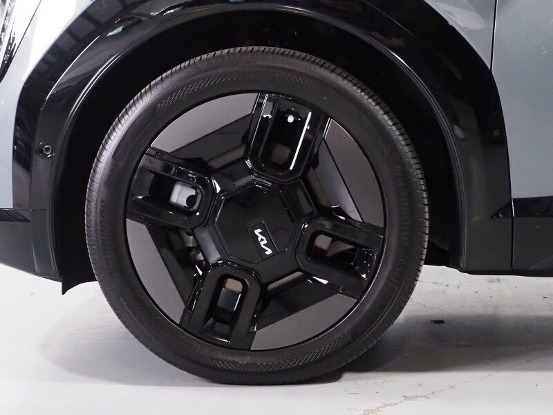 2024 Kia EV9 GT-Line AWD *HEADS-UP DISPLAY, NAVIGATION, SAFETY ALERTS, ADAPTIVE CRUISE, 360 VIEW CAMERAS, PANO MOONROOF, LEATHER, CLIMATE SEATS, HEATED STEERING, 2ND ROW CAPTAINS, MERIDIAN AUDIO, 21 INCH WHEELS, APPLE CARPLAY Round Rock TX