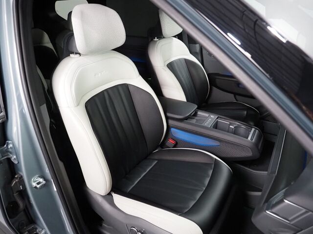 2024 Kia EV9 GT-Line AWD *HEADS-UP DISPLAY, NAVIGATION, SAFETY ALERTS, ADAPTIVE CRUISE, 360 VIEW CAMERAS, PANO MOONROOF, LEATHER, CLIMATE SEATS, HEATED STEERING, 2ND ROW CAPTAINS, MERIDIAN AUDIO, 21 INCH WHEELS, APPLE CARPLAY Round Rock TX