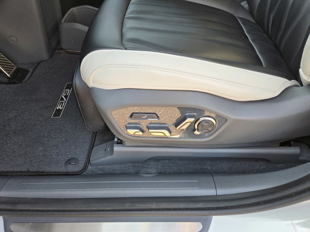 2024 Kia EV9 GT-Line Relaxation Pkg Folsom CA
