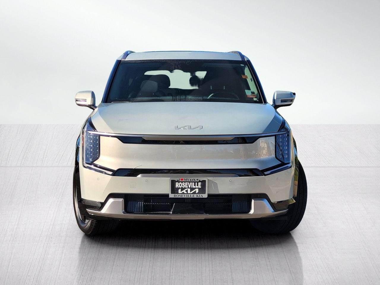 2024 Kia EV9 LAND