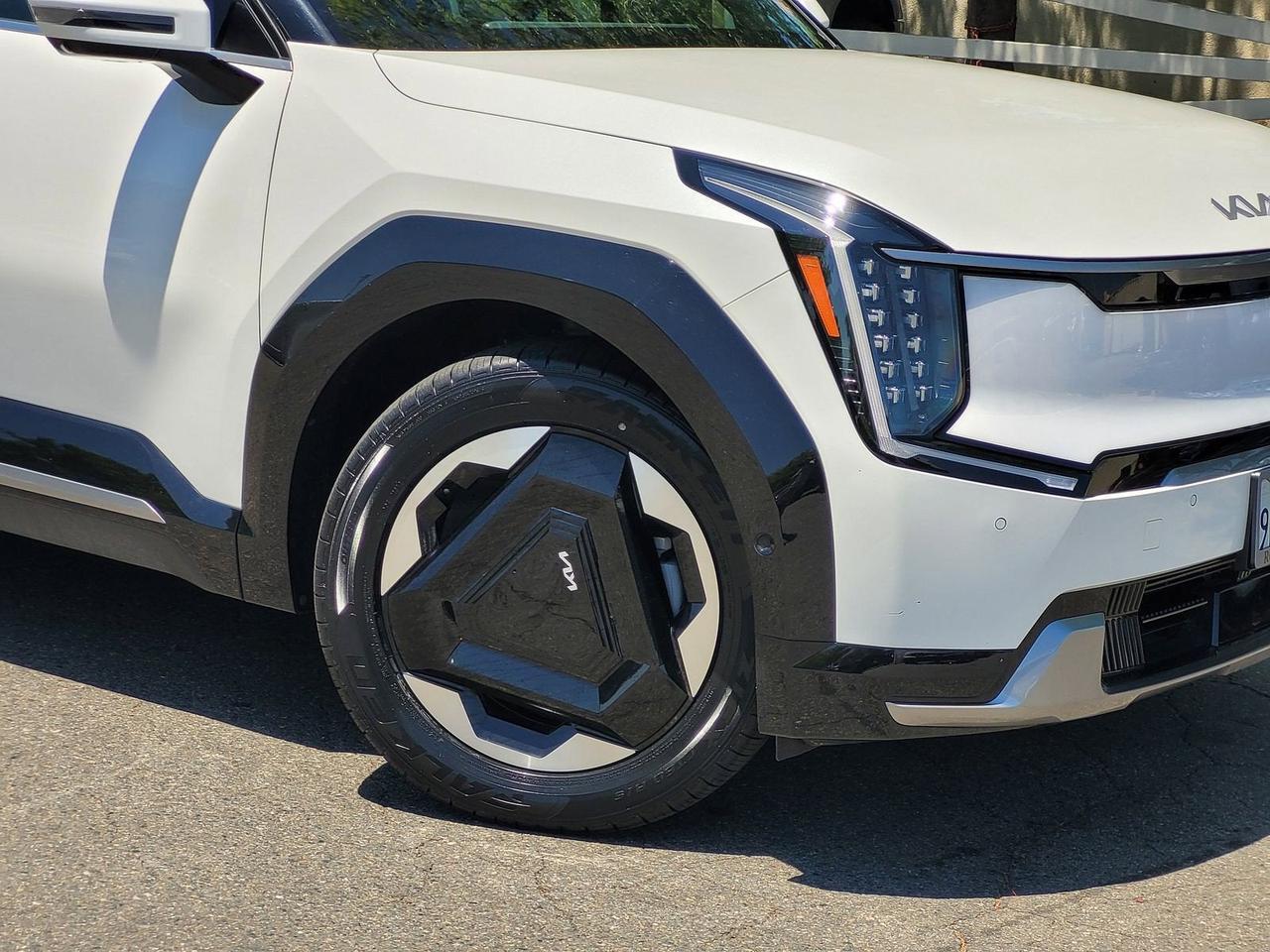 2024 Kia EV9 LAND Roseville CA