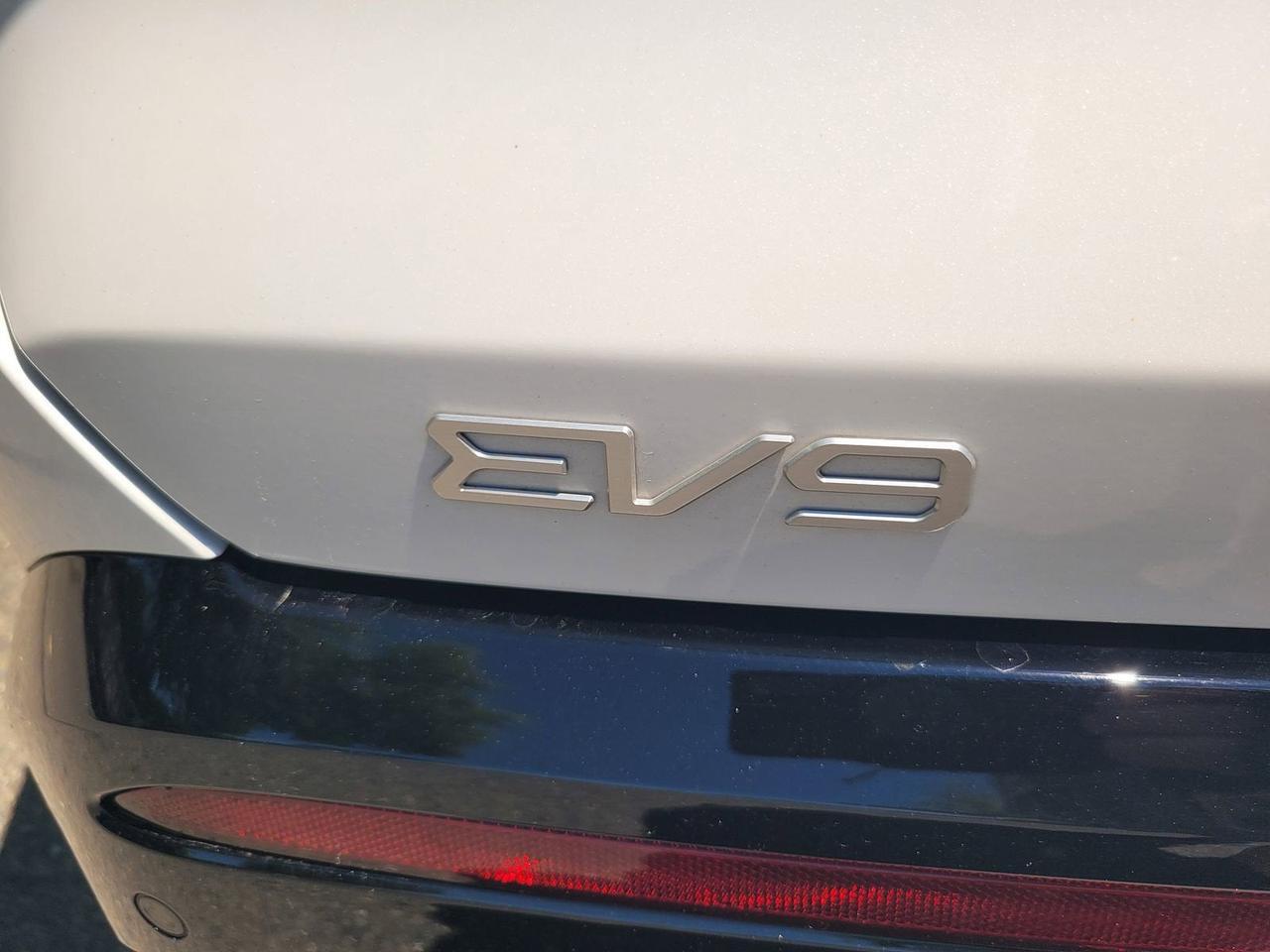 2024 Kia EV9 LAND Roseville CA