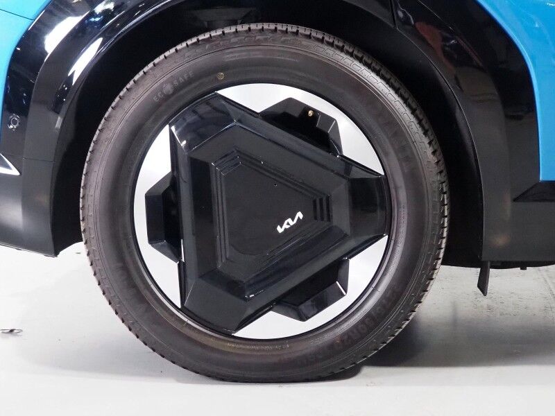 2024 Kia EV9 Land AWD *NAVIGATION, SAFETY ALERTS, ADAPTIVE CRUISE, 360 VIEW CAMERAS, PANORAMA MOONROOF, CLIMATE SEATS, HEATED STEERING, 2ND ROW CAPTAINS, LAND RELAXATION PKG, MERIDIAN AUDIO, 20 INCH WHEELS, ANDROID & APPLE Round Rock TX