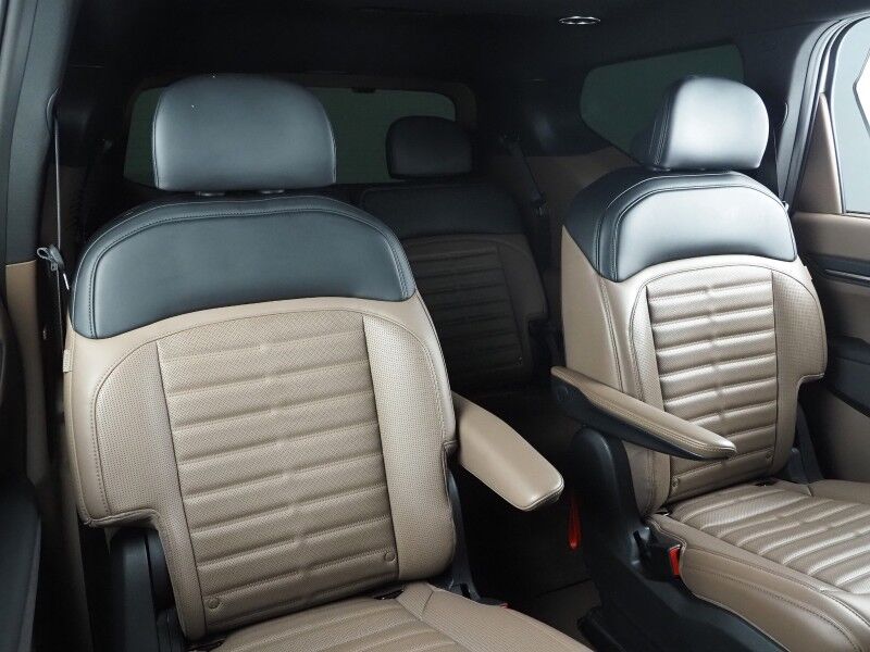 2024 Kia EV9 Land AWD *NAVIGATION, SAFETY ALERTS, ADAPTIVE CRUISE, 360 VIEW CAMERAS, PANORAMA MOONROOF, CLIMATE SEATS, HEATED STEERING, 2ND ROW CAPTAINS, MERIDIAN AUDIO, 20 INCH WHEELS, APPLE CARPLAY Round Rock TX