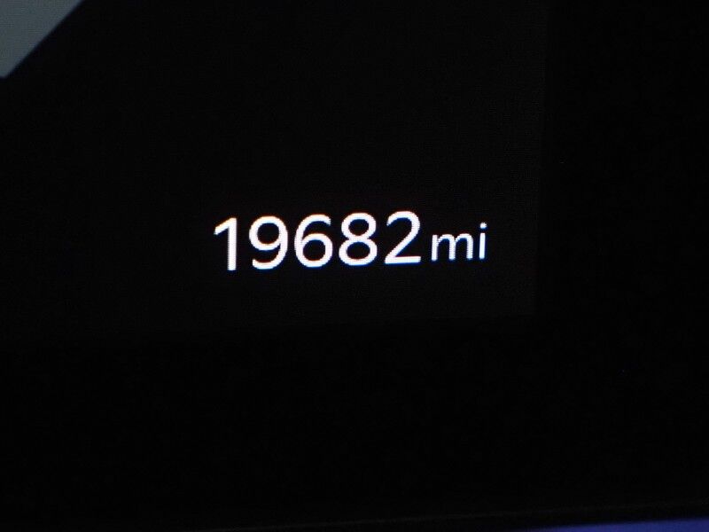 2024 Kia EV9 Land AWD *NAVIGATION, SAFETY ALERTS, ADAPTIVE CRUISE, 360 VIEW CAMERAS, PANORAMA MOONROOF, CLIMATE SEATS, HEATED STEERING, 2ND ROW CAPTAINS, MERIDIAN AUDIO, 20 INCH WHEELS, APPLE CARPLAY Round Rock TX