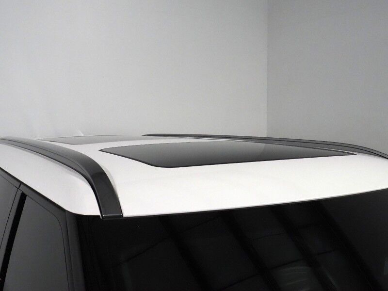 2024 Kia EV9 Land AWD *NAVIGATION, SAFETY ALERTS, ADAPTIVE CRUISE, 360 VIEW CAMERAS, PANORAMA MOONROOF, CLIMATE SEATS, HEATED STEERING, 2ND ROW CAPTAINS, MERIDIAN AUDIO, 20 INCH WHEELS, APPLE CARPLAY Round Rock TX