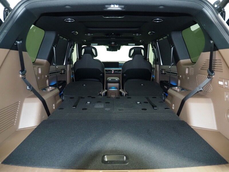 2024 Kia EV9 Land AWD *NAVIGATION, SAFETY ALERTS, ADAPTIVE CRUISE, 360 VIEW CAMERAS, PANORAMA MOONROOF, CLIMATE SEATS, HEATED STEERING, 2ND ROW CAPTAINS, MERIDIAN AUDIO, 20 INCH WHEELS, APPLE CARPLAY Round Rock TX