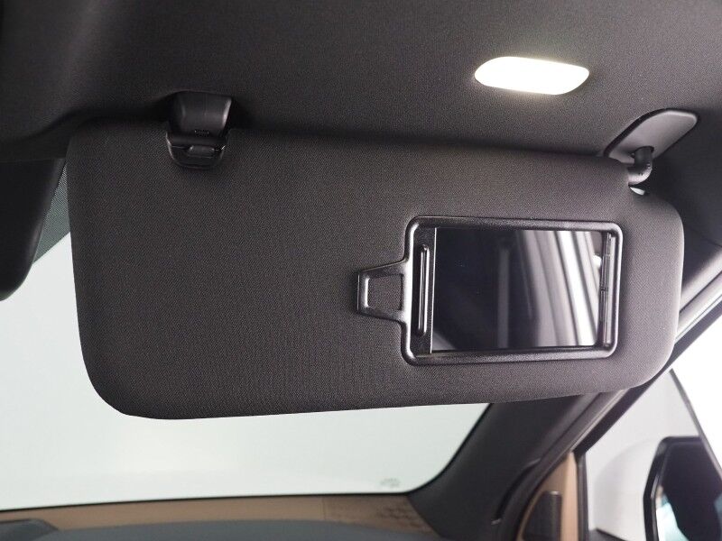 2024 Kia EV9 Land AWD *NAVIGATION, SAFETY ALERTS, ADAPTIVE CRUISE, 360 VIEW CAMERAS, PANORAMA MOONROOF, CLIMATE SEATS, HEATED STEERING, 2ND ROW CAPTAINS, MERIDIAN AUDIO, 20 INCH WHEELS, APPLE CARPLAY Round Rock TX