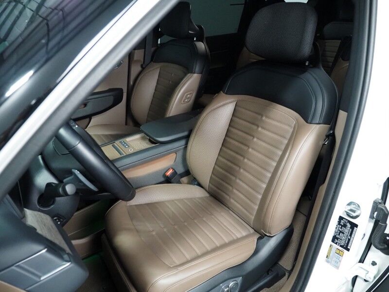 2024 Kia EV9 Land AWD *NAVIGATION, SAFETY ALERTS, ADAPTIVE CRUISE, 360 VIEW CAMERAS, PANORAMA MOONROOF, CLIMATE SEATS, HEATED STEERING, 2ND ROW CAPTAINS, MERIDIAN AUDIO, 20 INCH WHEELS, APPLE CARPLAY Round Rock TX