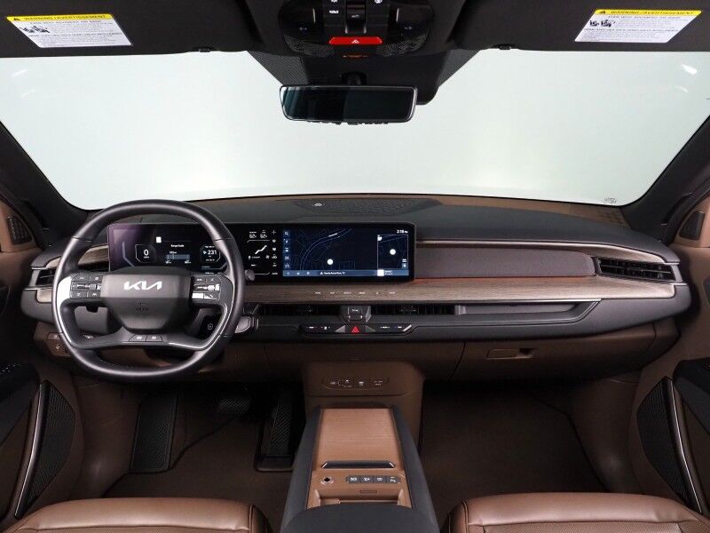 2024 Kia EV9 Land AWD *NAVIGATION, SAFETY ALERTS, ADAPTIVE CRUISE, 360 VIEW CAMERAS, PANORAMA MOONROOF, CLIMATE SEATS, HEATED STEERING, 2ND ROW CAPTAINS, MERIDIAN AUDIO, 20 INCH WHEELS, APPLE CARPLAY