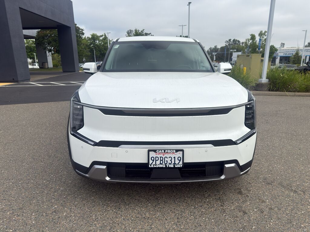 2024 Kia EV9 Light Long Range