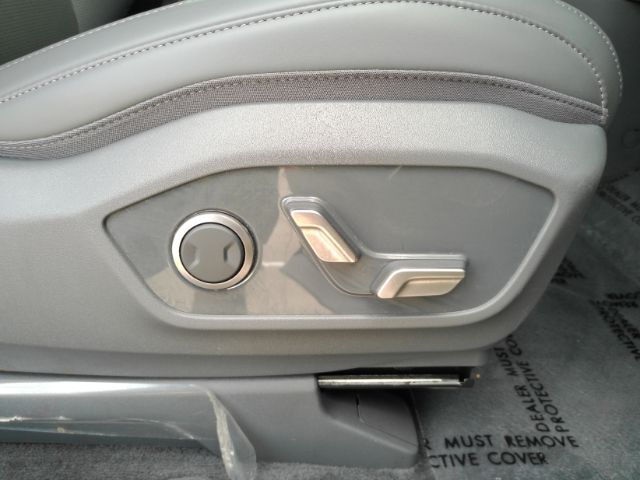 2024 Kia EV9 Light Long Range Plano TX