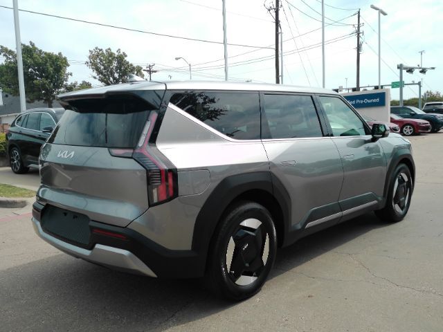 2024 Kia EV9 Light Long Range Plano TX