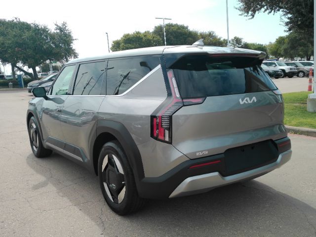2024 Kia EV9 Light Long Range Plano TX