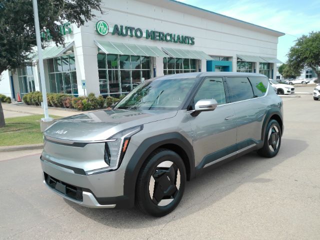2024 Kia EV9 Light Long Range