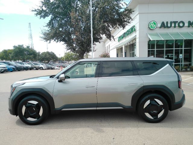 2024 Kia EV9 Light Long Range Plano TX