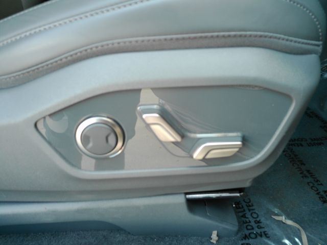 2024 Kia EV9 Light Long Range Plano TX