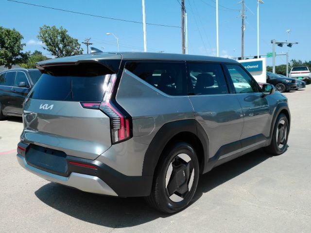 2024 Kia EV9 Light Long Range Plano TX