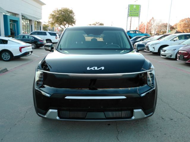 2024 Kia EV9 Light Short Range